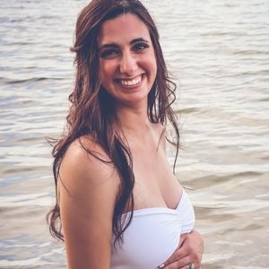 Meet your Posher, April